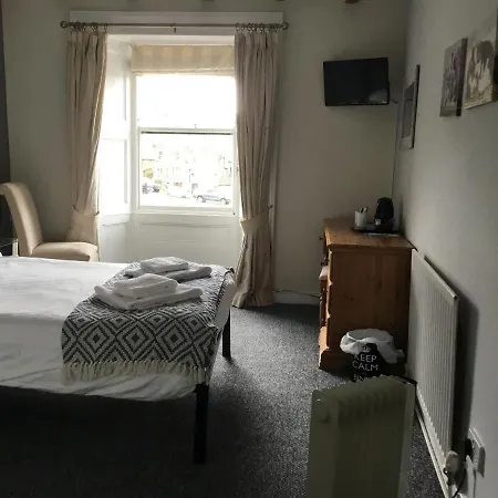 Kings Arms 3*