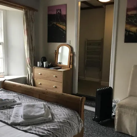 Kings Arms Hotell 3*
