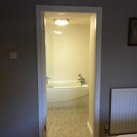 The Kings Arms فندق ريث