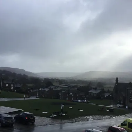 The Kings Arms فندق 3*